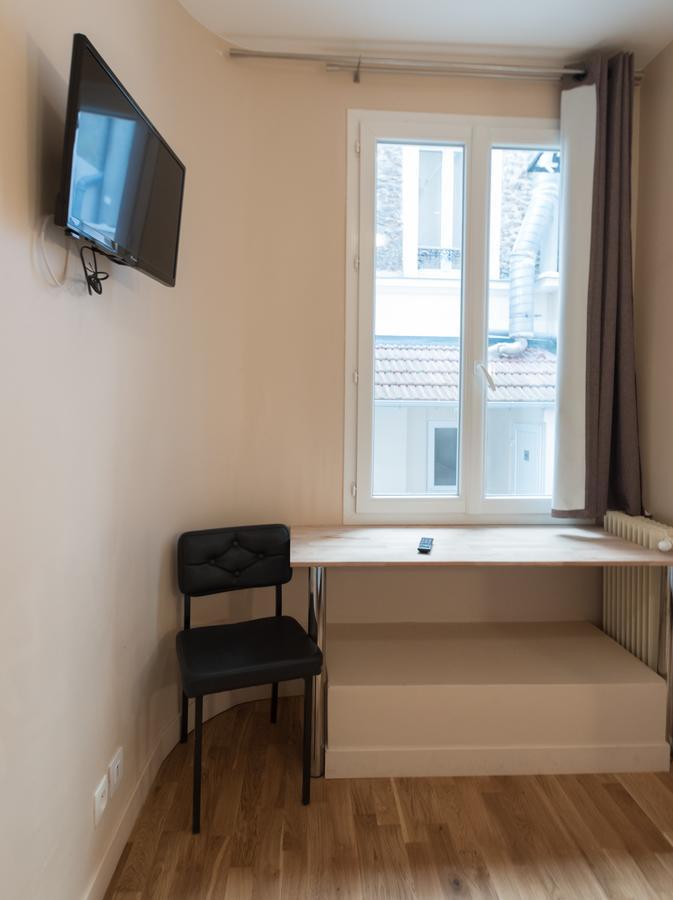 Hotel De La Gare Villeneuve-Saint-Georges ภายนอก รูปภาพ